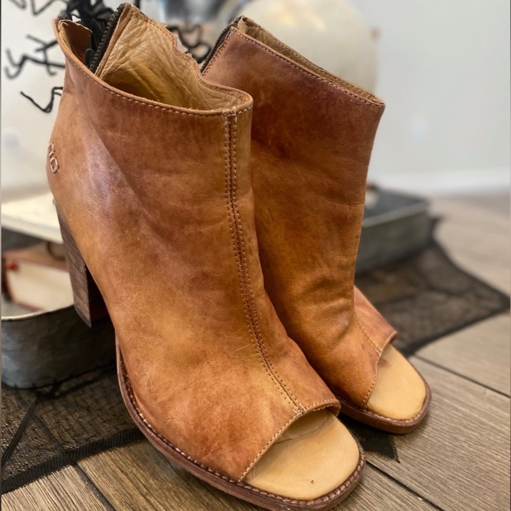 Bed Stu Leather Heels